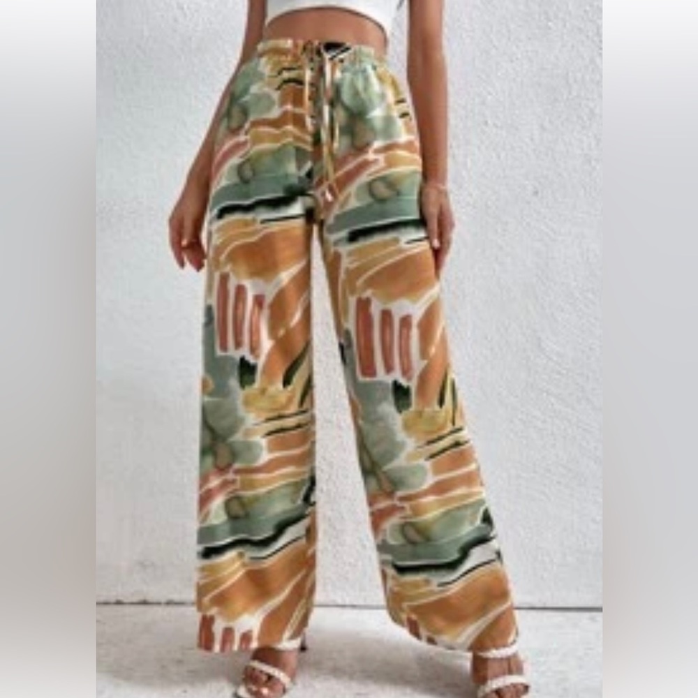 Womens wide leg pants.. BRAND NEW!